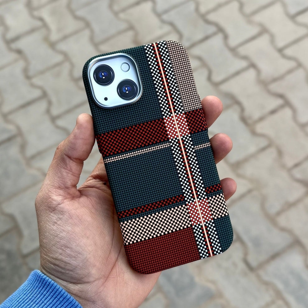 LUXO Life Premium Redium Carbon MagSafe Reflective Cover Case for iPhone