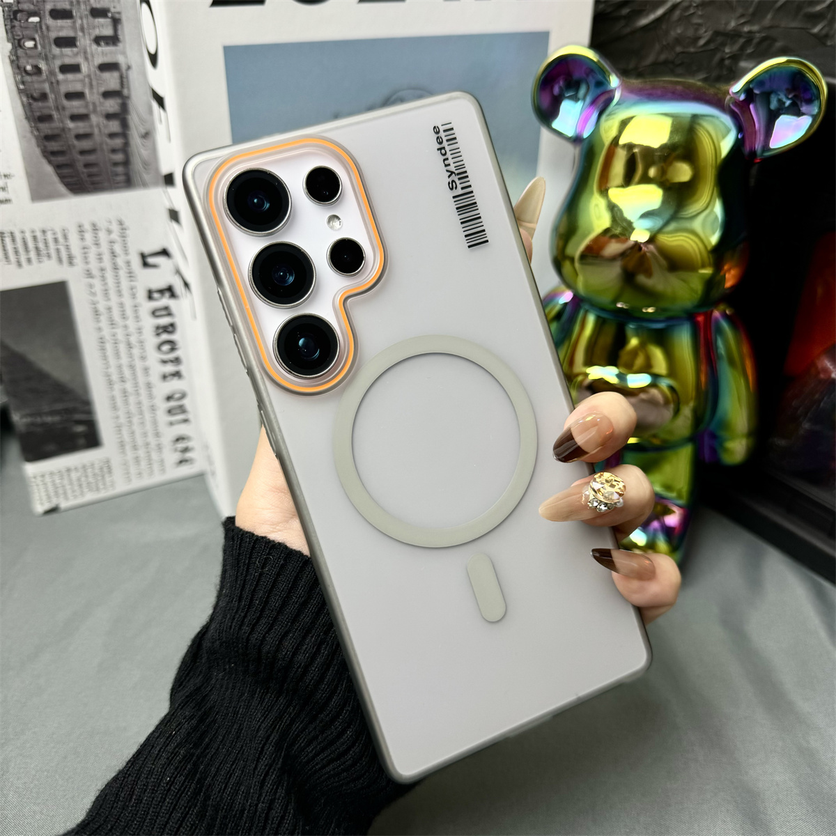 Street Fashion Ultra Thin Matte Hard PC Shockproof Magnetic Charging Phone Case for Samsung