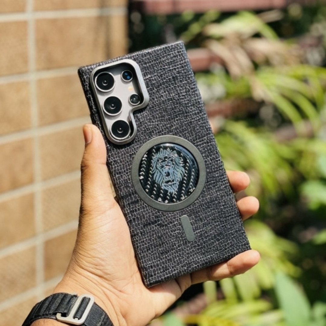 Original SIBLING Brand Crocodile Leather Magsafe Supoported Case